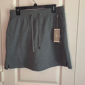 GreenTea Gray skort size XL NWT
